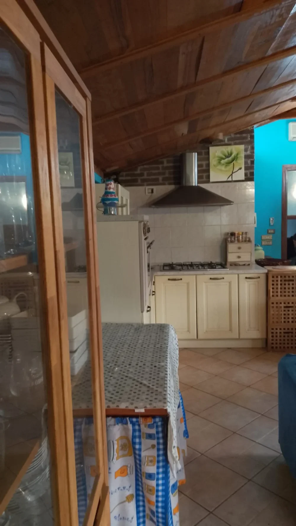 Centro Paese – Trilocale con ingresso indipendente e garage