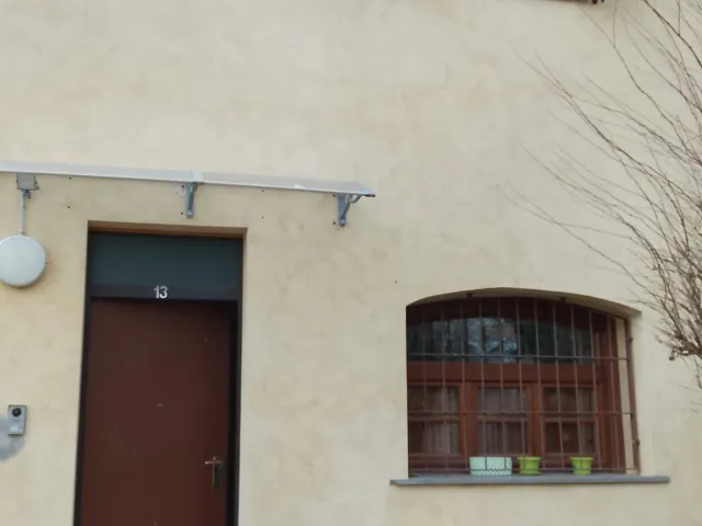 Pontenure, soluzione con ingresso privato, mansarda e garage