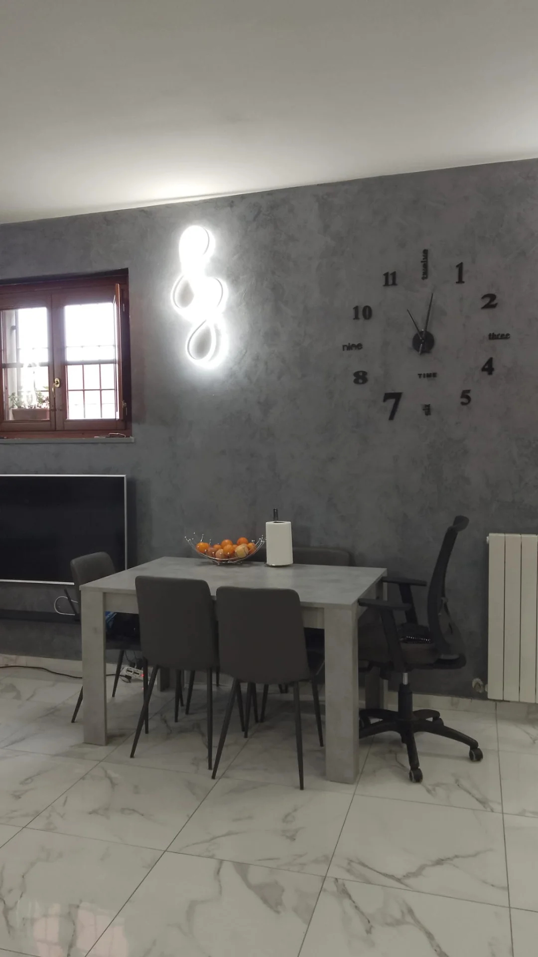 Pontenure, soluzione con ingresso privato, mansarda e garage