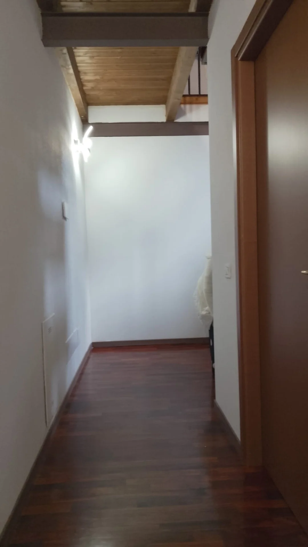Pontenure, soluzione con ingresso privato, mansarda e garage