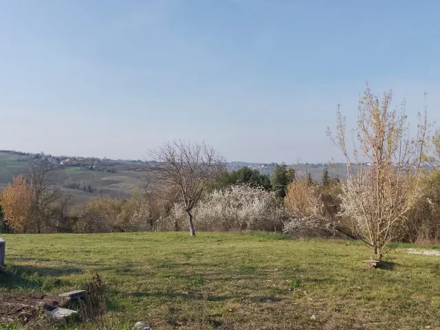 Terreno edificabile, Colline piacentine
