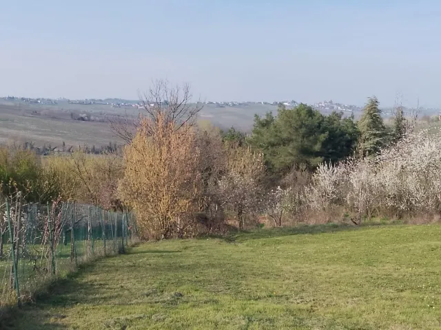 Terreno edificabile, Colline piacentine
