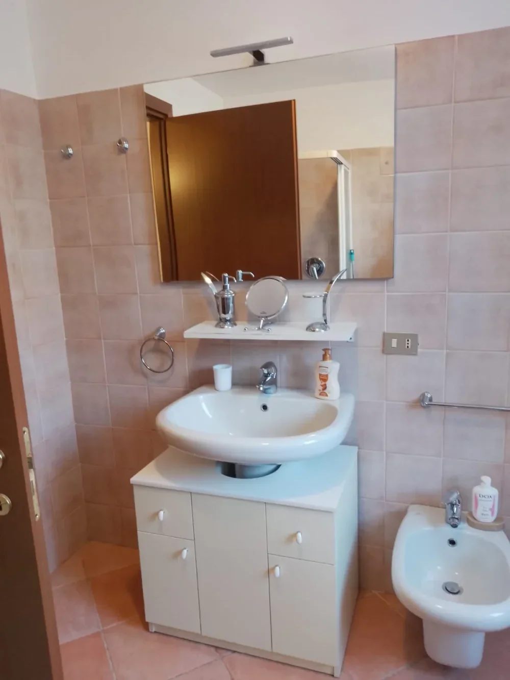 Trilocale in vendita in Via Pianazze