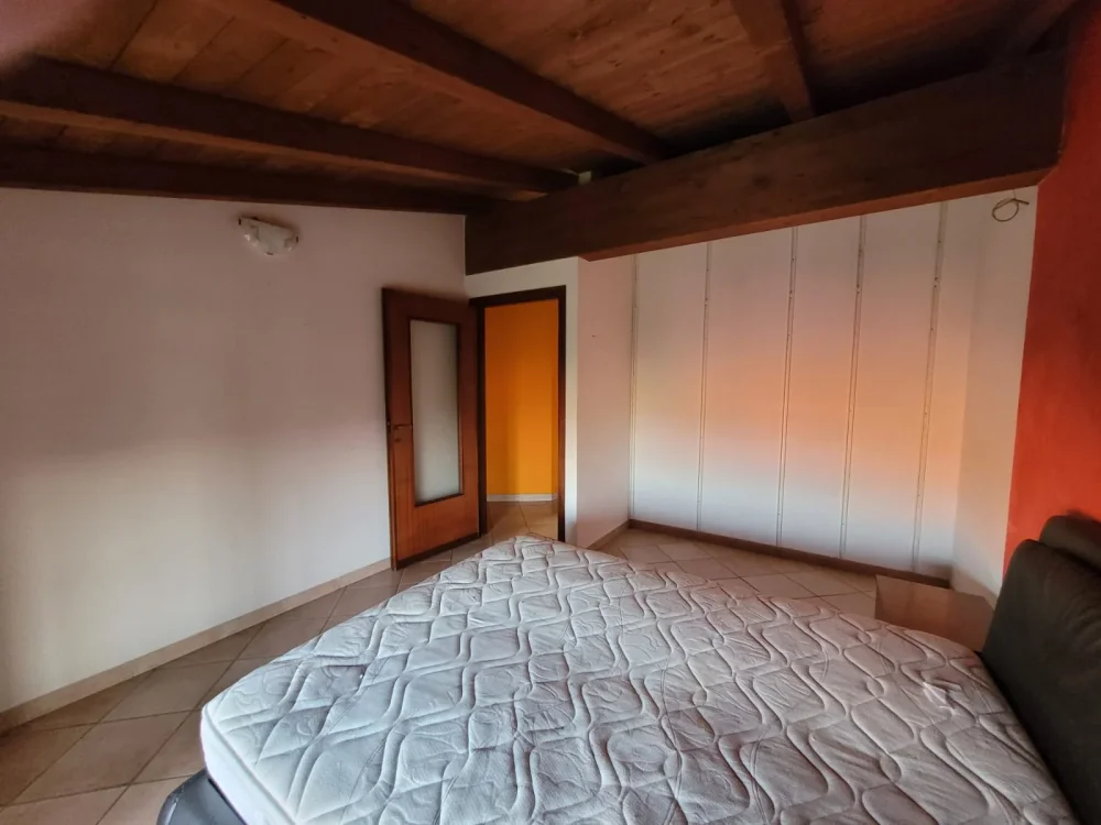 Foto 6 di Bilocale mansardato a Rivergaro