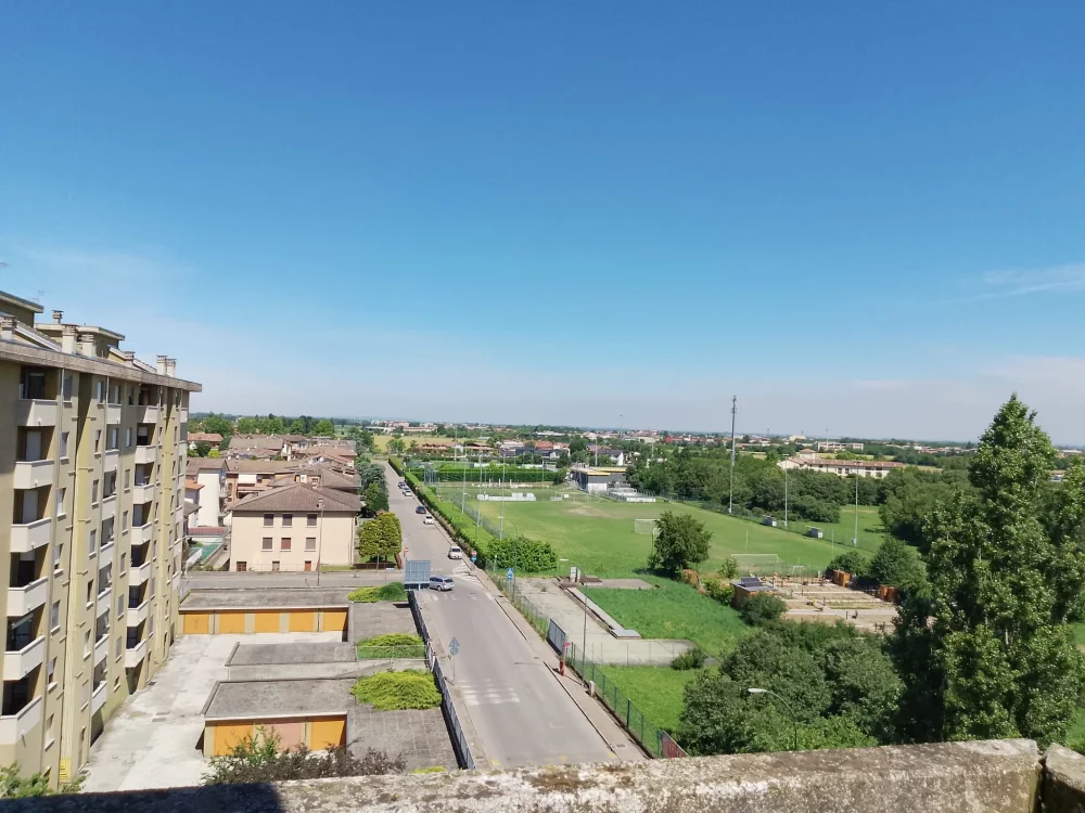 Foto 5 di BESURICA Appartamento ultimo piano a Piacenza